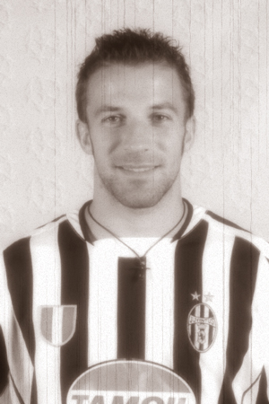 Realistic Old Photo