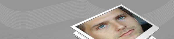 Display Your Photos Within a Professional Advert image 32