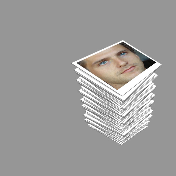 Display Your Photos Within a Professional Advert image 13