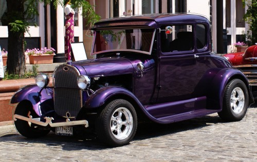 Design a Vintage Car Poster with Grunge Texture, Font and Brushset in Photoshop image 9