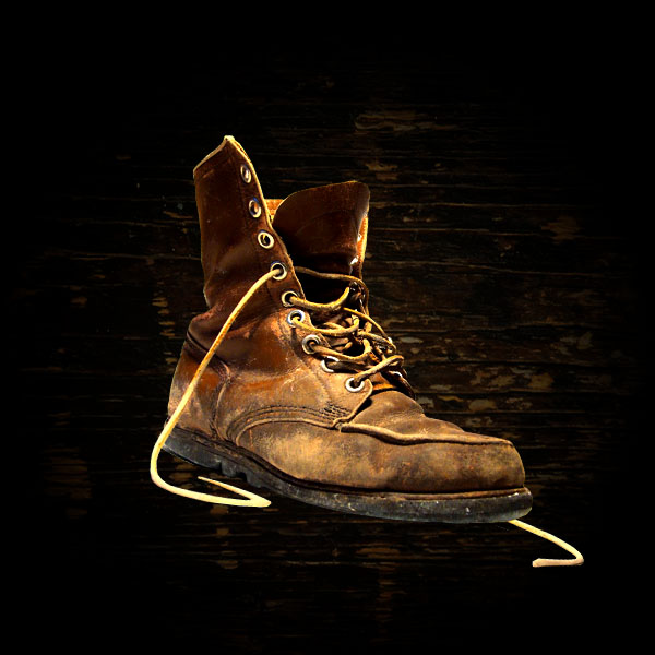Create a Magical Golden Winged Boot image 8