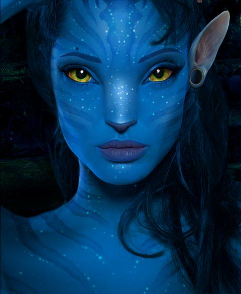 Angelina Jolie as a Na'vi from Avatar Movie 33
