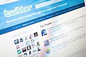 The Benefit regarding Social Media marketing on Income and enterprise