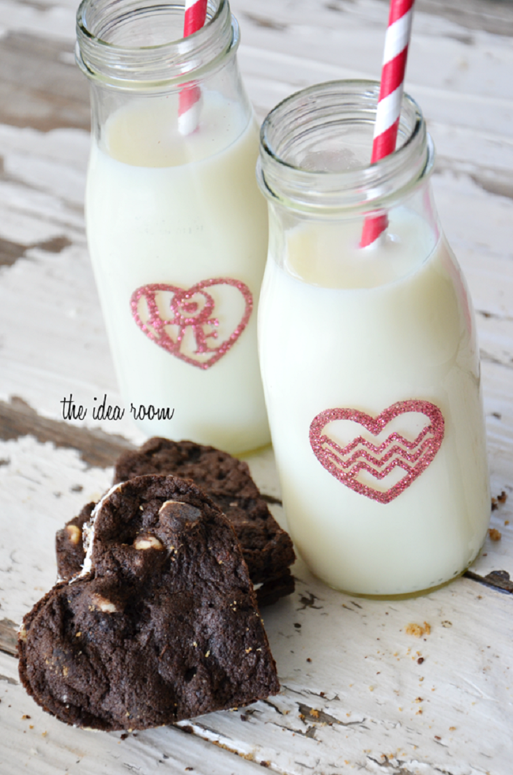 Romantic Heart Shaped Cookies for St. Valentine's Day Inspiration 3