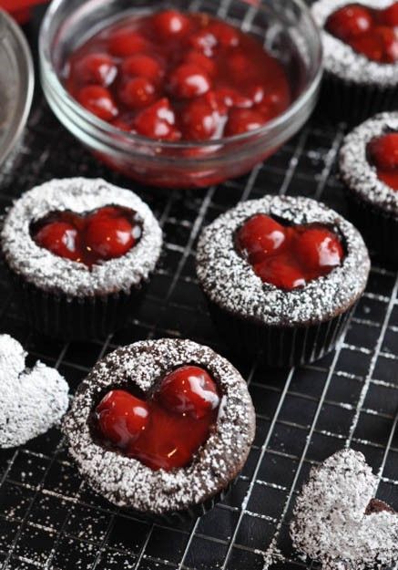 Romantic Heart Shaped Cookies for St. Valentine's Day Inspiration 7