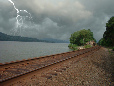 Clouds and Lightnings Tutorial: Final Result