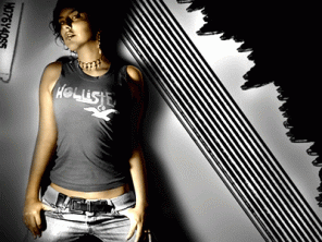 Fashion Gold Skin / Silver Background