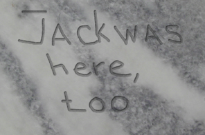 Carving on wood in photoshop