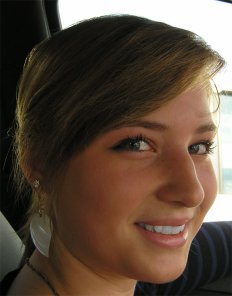 Whiten Teeth to Improve a Smile in Photoshop CS4