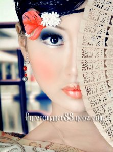Give Your Ordinary Portrait Photo Glamorous Effect With Charming Make-up