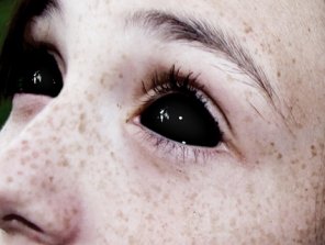 Inky Black Eyes Tutorial