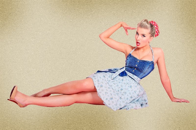 1950s Pin Up Poster in Photoshop