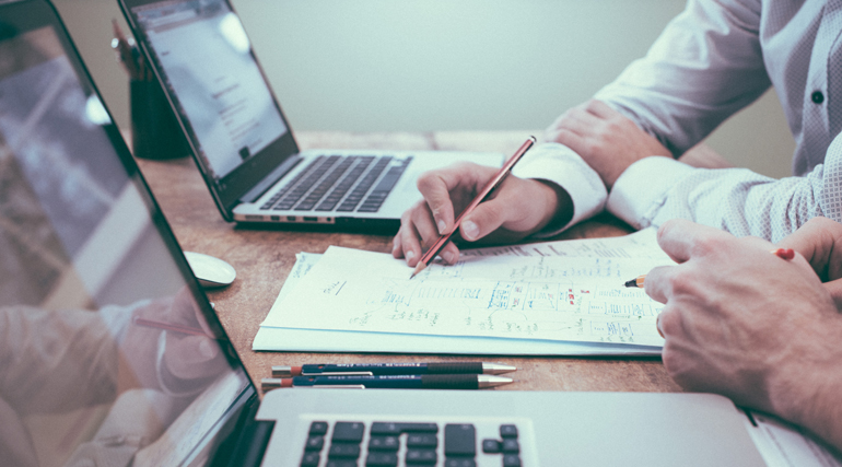 4 Best Small Business Tools To Convert More Prospects