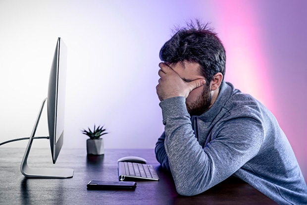 The 2023 Tech Job Crisis: Coping Strategies for Displaced Professionals