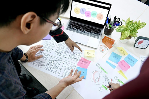 Enhancing User Experience with Ecommerce Website Development Solutions