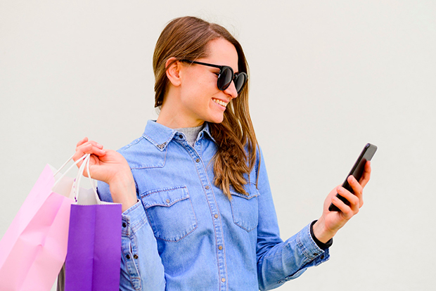 Power of UX and SEO in the Online Glasses Market