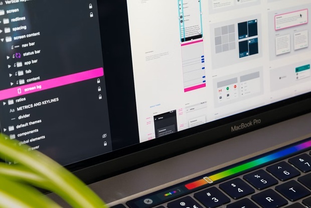 Designing for Conversion: How Smart UX Choices Boost SaaS Sales