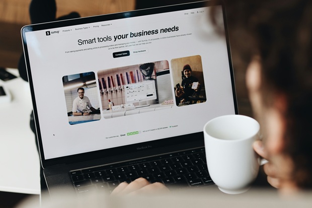 The Smart Business Owner&amp;rsquo;s Guide To A Website That Pulls Its Own Weight 1